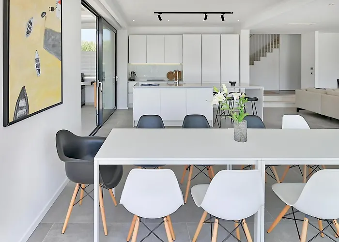 5-bedroom Near Split With Pool 빌라 Kaštela